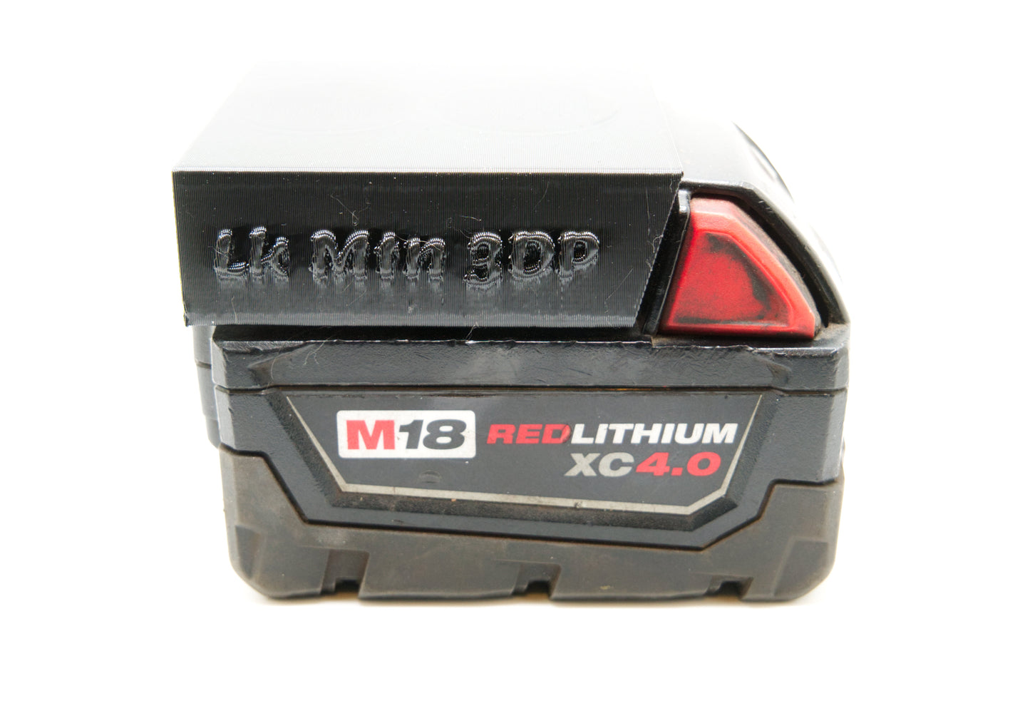 Magnetic Battery Holder for Milwaukee – M18 Magnetic Battery Holder by Lake Mountain 3DPrinting