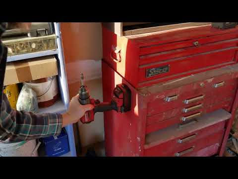Magnetic Battery Boot for Milwaukee M18 – Protective M18 CP 2.0 Battery Case