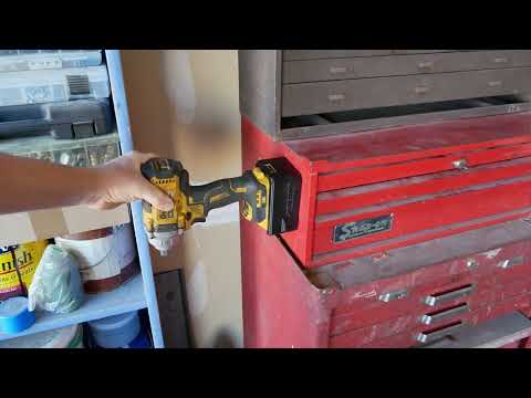 Magnetic Battery Boot for DeWalt 20V 5.0Ah – Protective 20V Battery Case Compatible with DCB205